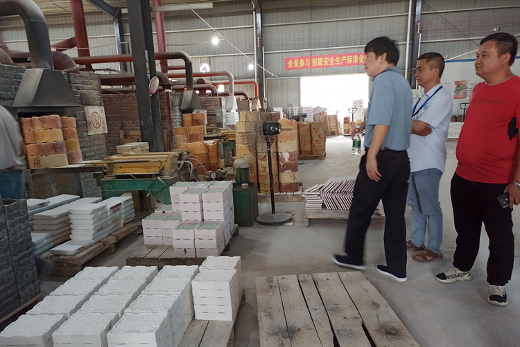 湖南mg冰球突破助力复工复产，，，，携手开拓未来