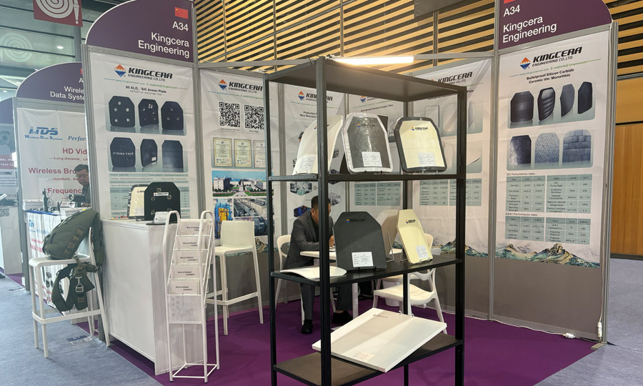 湖南mg冰球突破携最新防弹产品亮相法国欧洲国际防务展