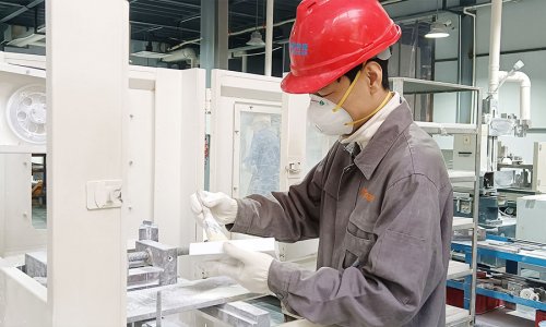 营销精英下车间，，，mg冰球突破特瓷订单飙升迎交付岑岭