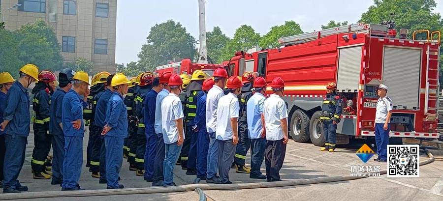 mg冰球突破起劲配合消防联合演练，，，，，共筑清静生产防地