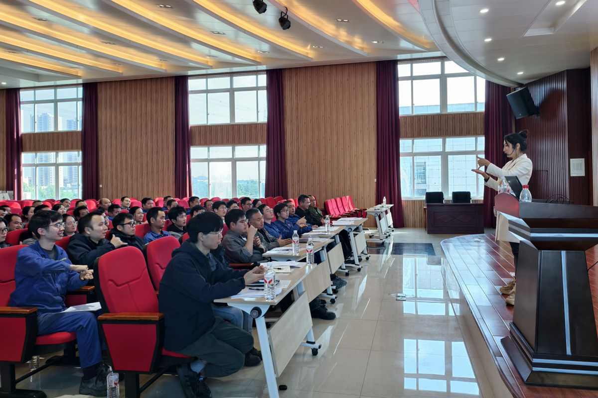 mg冰球突破特瓷举行“相同无障碍”手语培训班开班仪式