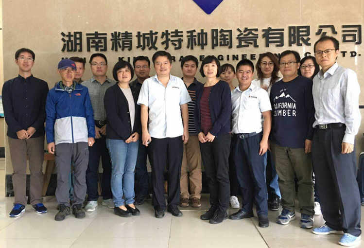 mg冰球突破·奢华版(试玩)官方网站